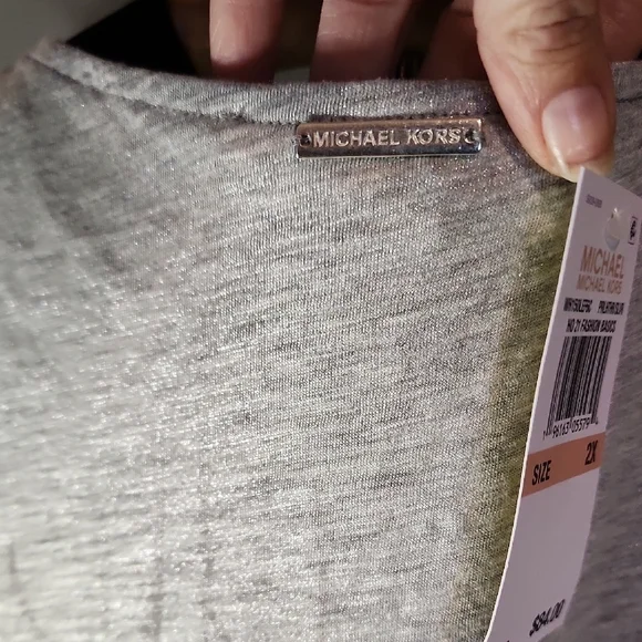 Michael Kors NWT Gray Relaxed Cut Out Short Sleeve Tee - Picture 3 of 8